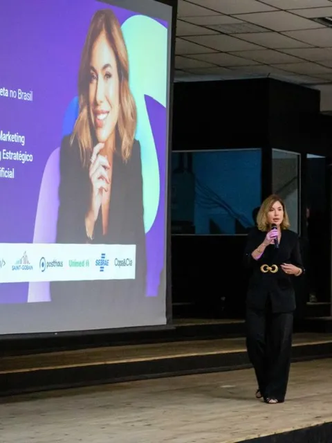 Especialista Digiliza em palestra no Marketing Day