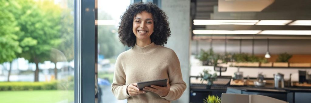 Profissional contador executando a contabilidade consultiva